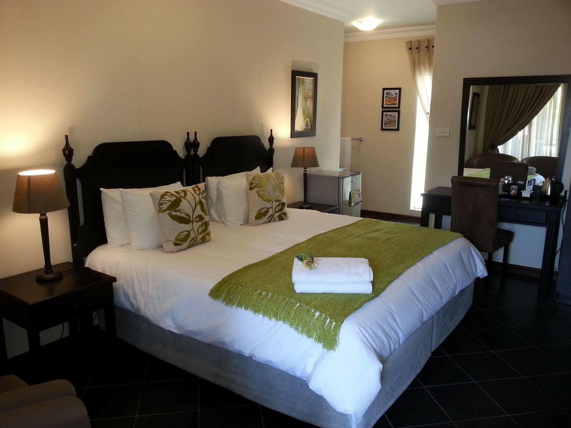 Glen Marion Guest House Pretoria-Noord エクステリア 写真