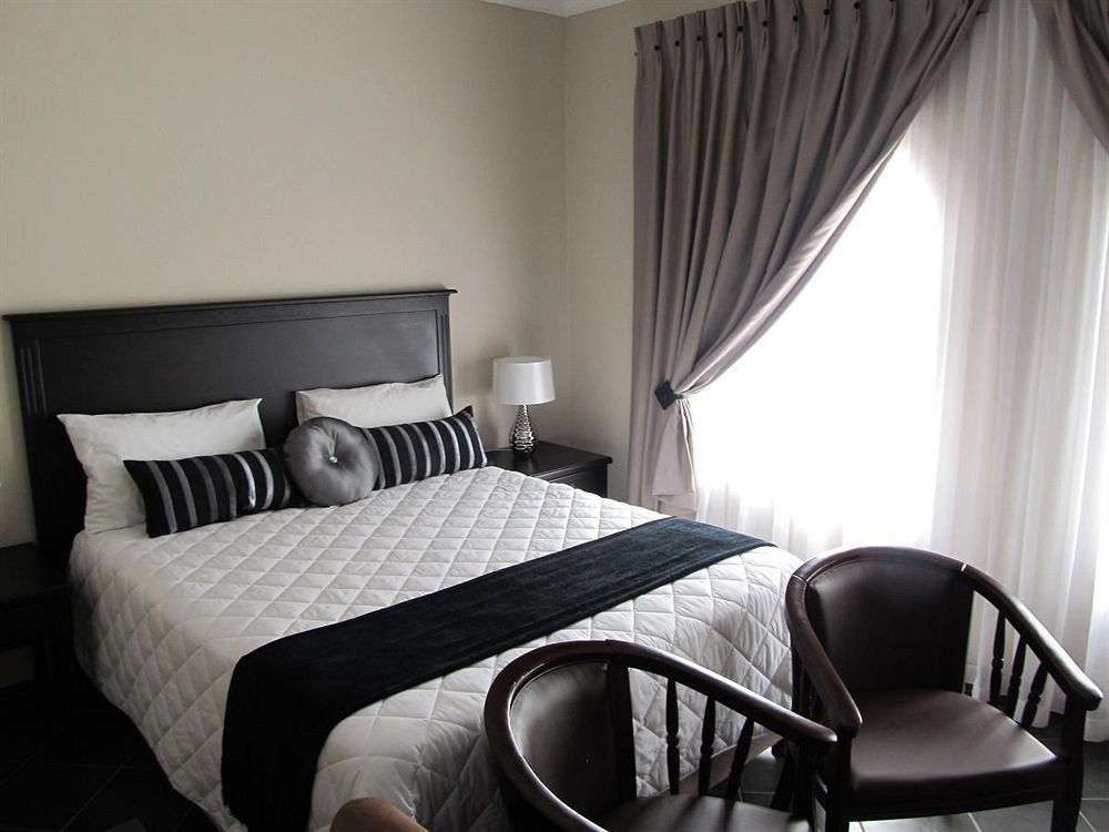 Glen Marion Guest House Pretoria-Noord エクステリア 写真